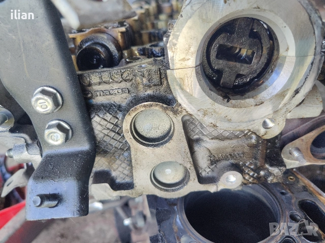 глава Mazda 2.2d 173, снимка 2 - Части - 54703690