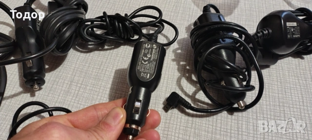 Зарядно. Гармин и ТомТом, снимка 4 - Garmin - 54555677