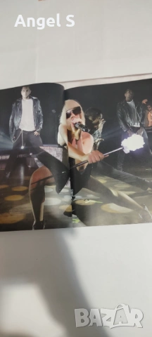 Special Collector's Edition - Lady Gaga, снимка 9 - Списания и комикси - 54707387