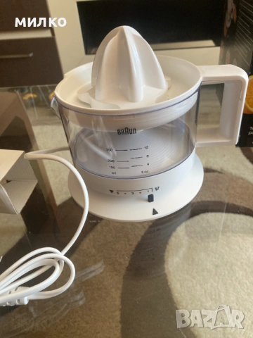 Цитрус преса Braun CJ3000, 20W, 350 мл, снимка 4 - Сокоизстисквачки и цитрус преси - 54493239