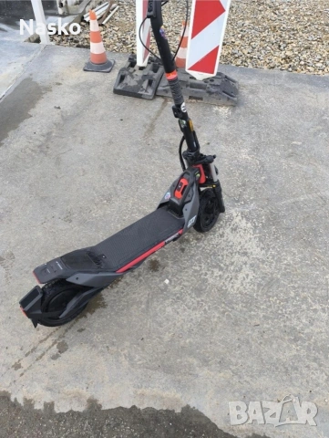 Тротинетка Segway zt3 pro(40km/h), снимка 2 - Скутери и тротинетки - 54772104