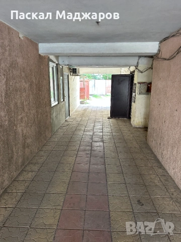 Паркоместа под наем