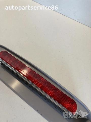 Трета спирачна светлина отзад за Fiat Doblo 1.6 M Jet (2012) 51810676 , снимка 3 - Части - 54467055