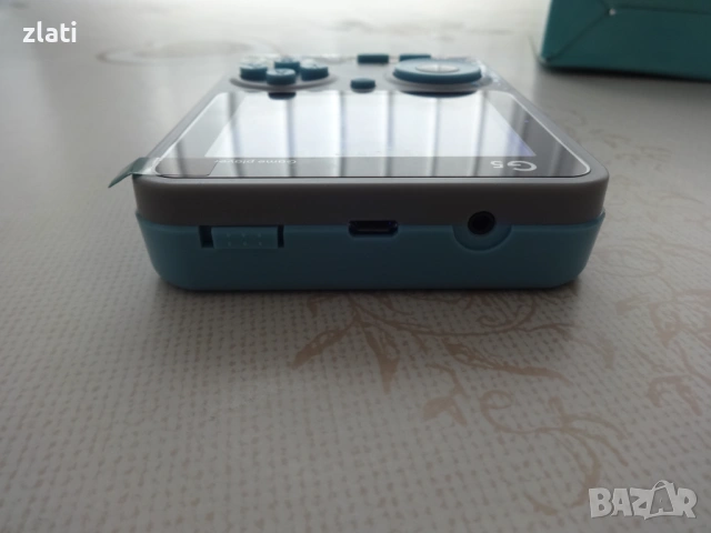 Продавам G5 Game Box – Ретро игрова конзола с 500 игри, снимка 11 - Други игри и конзоли - 54500529