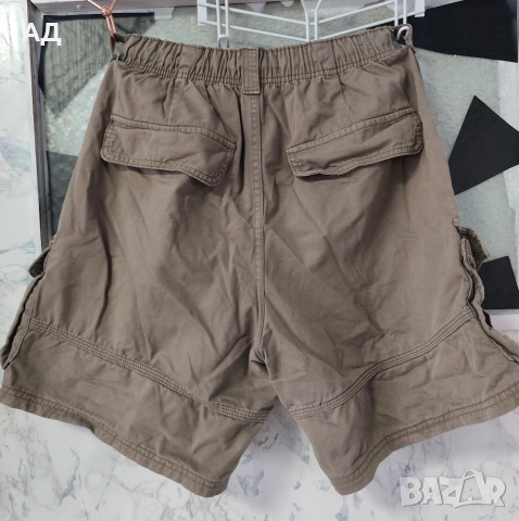 Страхотни къси панталони на BERSHKA, снимка 5 - Къси панталони - 54500383