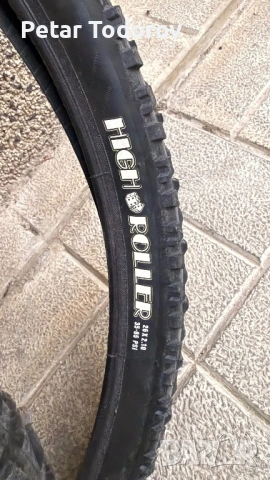 Гуми Maxxis Highroller 26 цола ЧИСТО НОВИ, снимка 4 - Части за велосипеди - 54782821