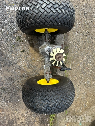 Скорости от John Deere хидростатични, снимка 2 - Градинска техника - 54088005