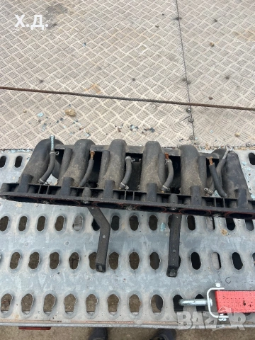 Всмукателен колетор БМВ Е39 523i 170кс , снимка 2 - Части - 54226990