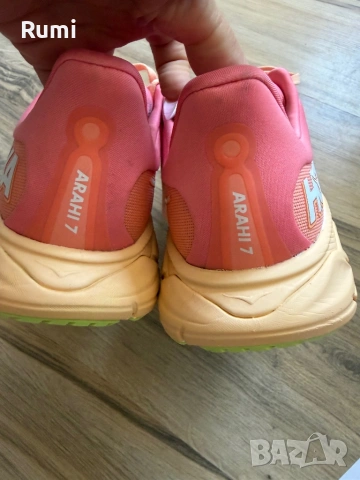 Оригинални цветни маратонки HOKA One ! 45 н, снимка 10 - Маратонки - 54745212