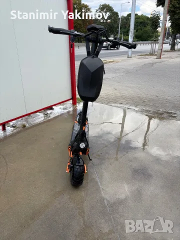 G2 pro тротинетка като нова, снимка 2 - Велосипеди - 55600381