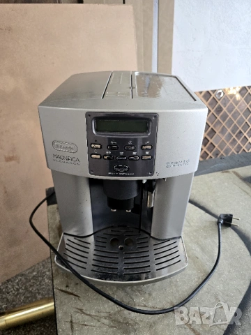 Кафеавтомат DeLonghi Magnifica Камефамшина
