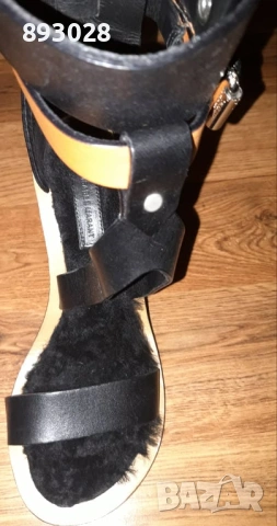 Уникални Isabel Marant , снимка 14 - Дамски елегантни обувки - 55165498