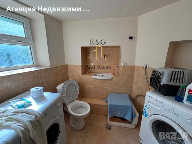 Едноетажна къща в кв " Житница " , снимка 6 - Къщи - 54819246