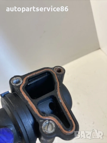 Корпус на термостат за Mercedes B Class W245 B170 (2008) A2662030475 , снимка 2 - Части - 53959906