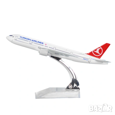 Boeing 777 самолет модел макет Turkish Airlines Истанбул Кушадасъ Анкара Балканите Босфора полет люк