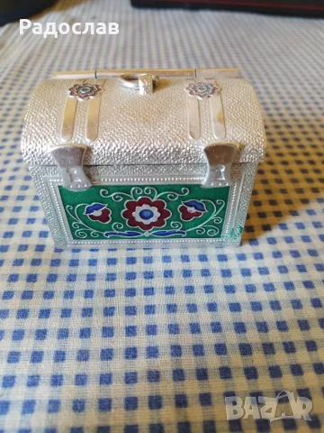 Стара руска кутия за бижута 