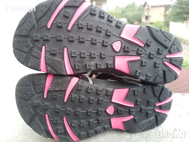 сандали Nike Santiam 4 размер 36,5, снимка 9 - Сандали - 54776409