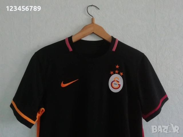 Galatasaray Nike оригинална тениска фланелка Галатасарай екип черен размер М , снимка 4 - Тениски - 51356036