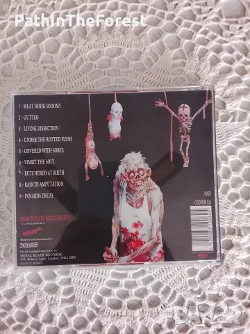 Cannibal Corpse-Butchered at Birth и Tomb of Mutilated, снимка 8 - CD дискове - 55356908