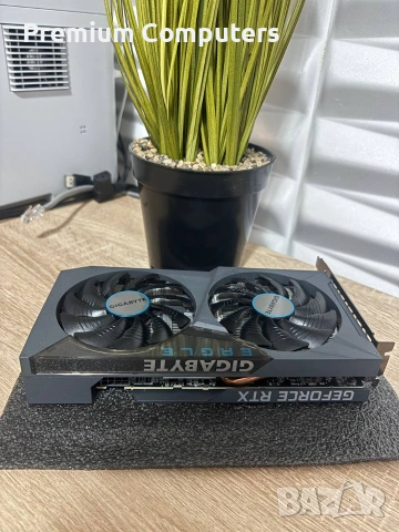 Видеокарта GIGABYTE GeForce RTX 3050 EAGLE OC 8GB, снимка 2 - Видеокарти - 55161942