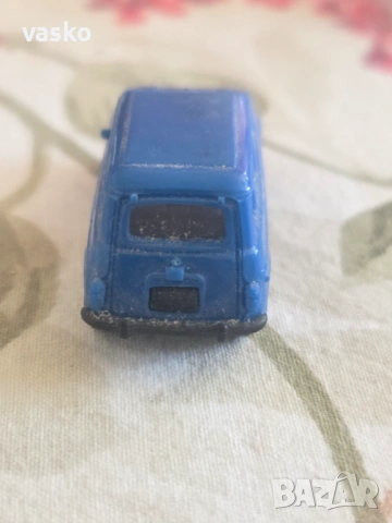 Рено 4 made in W.Germany 1:87, снимка 4 - Колекции - 54386103