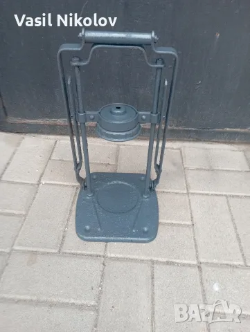 Затварачка за буркани , снимка 3 - Буркани, бутилки и капачки - 55393888