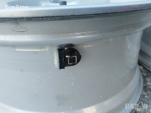 Лети джанти 17 цола 5х108 Форд Волво Ягуар, снимка 4 - Гуми и джанти - 53970130