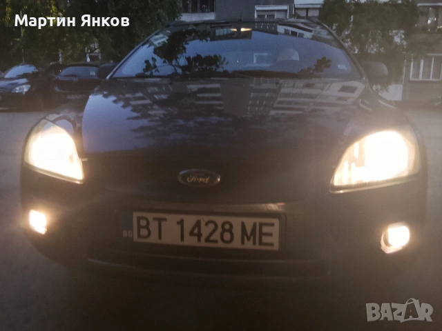 Продавам изключително запазен ford focus 1.6i, бензин., снимка 15 - Автомобили и джипове - 55249889