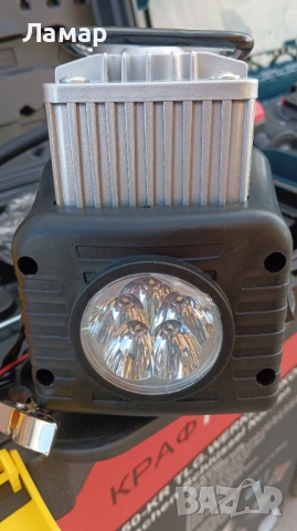 Компресор за гуми двуботален с комплект инструменти 12V манометър, снимка 3 - Аксесоари и консумативи - 53971865