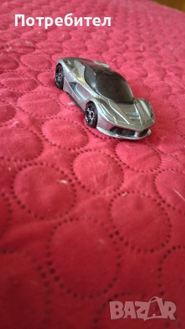 hot wheels Laferrari
