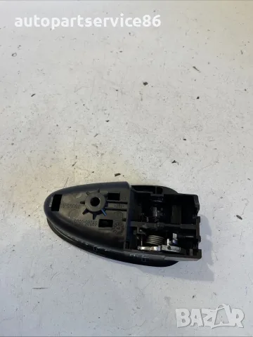 Вътрешна дръжка за предна лява врата за Toyota Avensis 1.6 D4D (2016) 69206-05051 OEM, снимка 2 - Части - 55571730