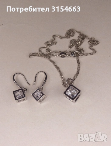 Комплект колие и обици , снимка 3 - Бижутерийни комплекти - 54209228