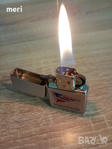 zippo Sarasota yacht club , снимка 12 - Колекции - 54729679