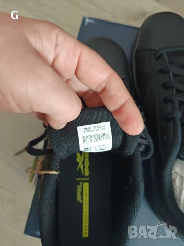 Нови маратонки Reebok , снимка 4 - Маратонки - 54584980