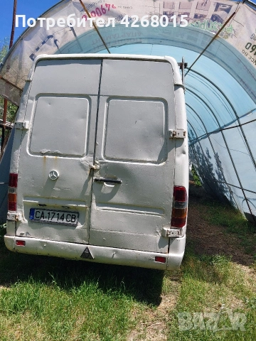 Продавам товарен бус Mercedes-benc Sprinter дълга база , снимка 3 - Бусове и автобуси - 54777326