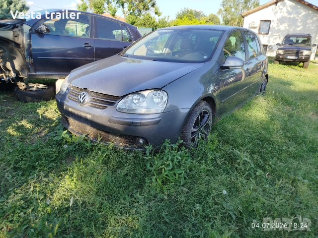 Golf 5 United На части 