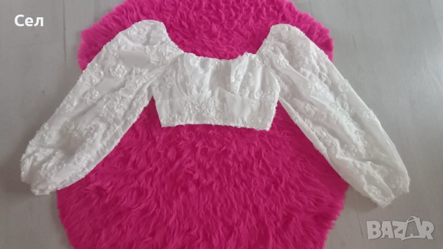 Бял къс топ ХС/С, снимка 2 - Корсети, бюстиета, топове - 54281769