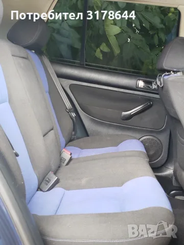 VW GOLF 1.9TDI.90kc., снимка 4 - Автомобили и джипове - 55613894