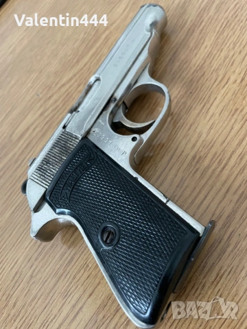 Пистолет "ВАЛТЕР  ПП" кал. 7,65мм - ДЕАКТИВИРАН/ОБЕЗОПАСЕН, снимка 5 - Бойно оръжие - 54024238