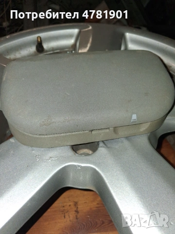 Volkswagen T4 стойка за напитки, снимка 3 - Аксесоари и консумативи - 54049033