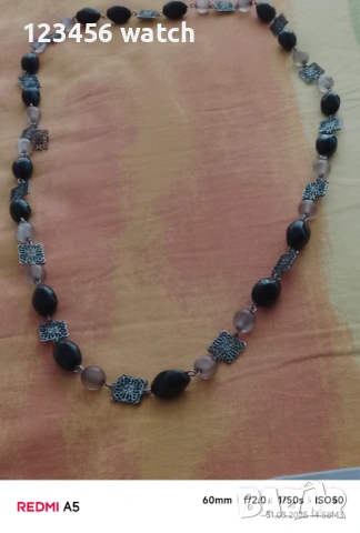 Старо красиво колие от естествен камък