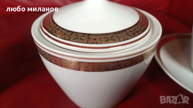 Квартет за кафе чаши, чинийки, захарничка и каничка за мляко, злетни кантове, български , снимка 5 - Сервизи - 55240299