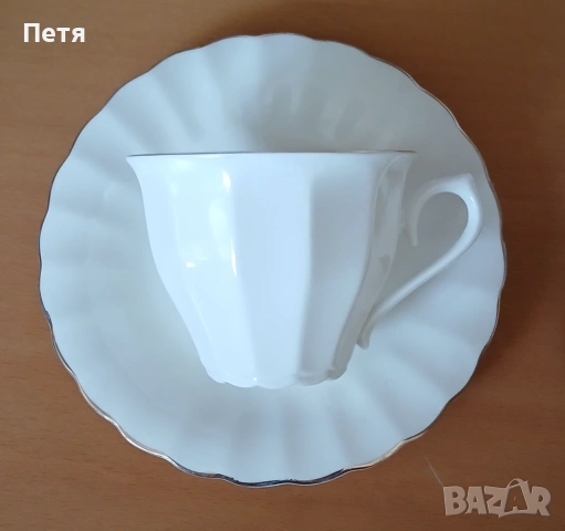 Сервиз за кафе (костен порцелан), снимка 3 - Сервизи - 54791315