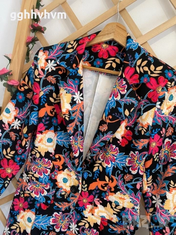 Сако, снимка 2 - Сака - 54321698