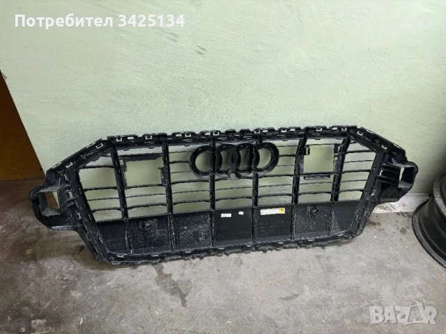 Audi Q7 решетка Grill, снимка 5 - Части - 54496944