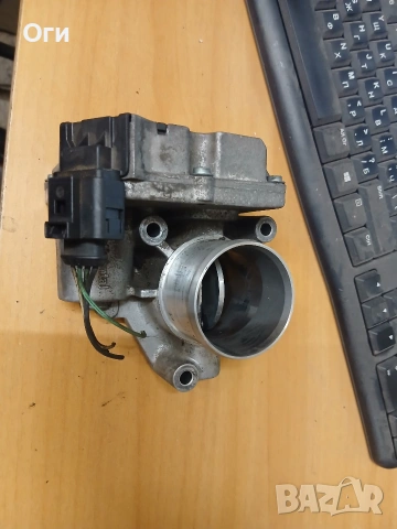 Дроселова клапа за Рено Лагуна 01-07г. 1.9 dci 7701062300 / A2C53107575