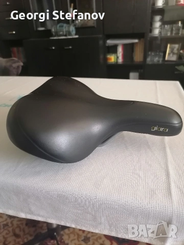 Седалка SELLE ROIAL 250/220mm