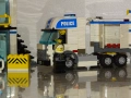 LEGO City 7743 – Полицейски мобилен команден център , снимка 4