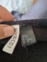 Тънък черен пуловер H&M Divided с асиметрична кройка и цепка, размер S, снимка 2
