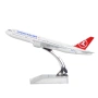 Boeing 777 самолет модел макет Turkish Airlines Истанбул Кушадасъ Анкара Балканите Босфора полет люк, снимка 1